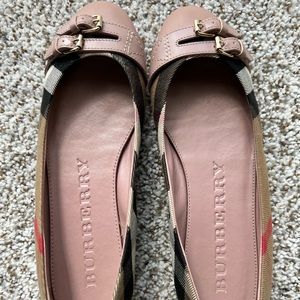 Burberry Flats